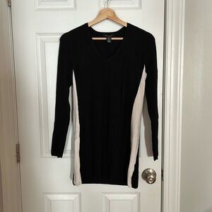 Black and white long fitted sweater